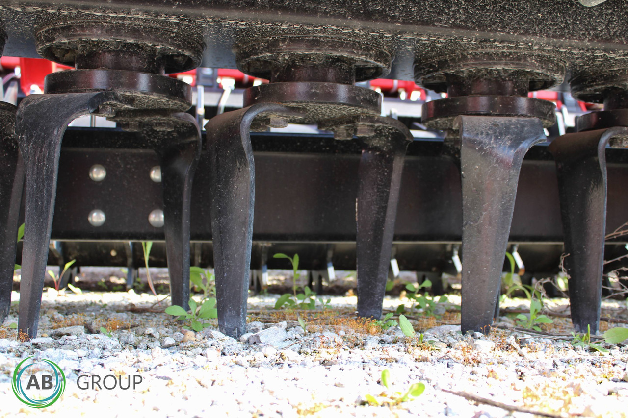 Ozdoken Ongun S300 power harrow - Combiné de semis: photos 5 Ozdoken Ongun S300 power harrow - Combiné de semis: photos 5