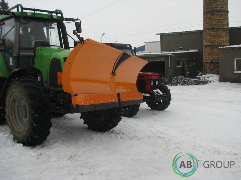 Pomarol vario snow plough T201/V4, 3,3 m - Lame à neige pour Engin de déneigement: photos 2 Pomarol vario snow plough T201/V4, 3,3 m - Lame à neige pour Engin de déneigement: photos 2