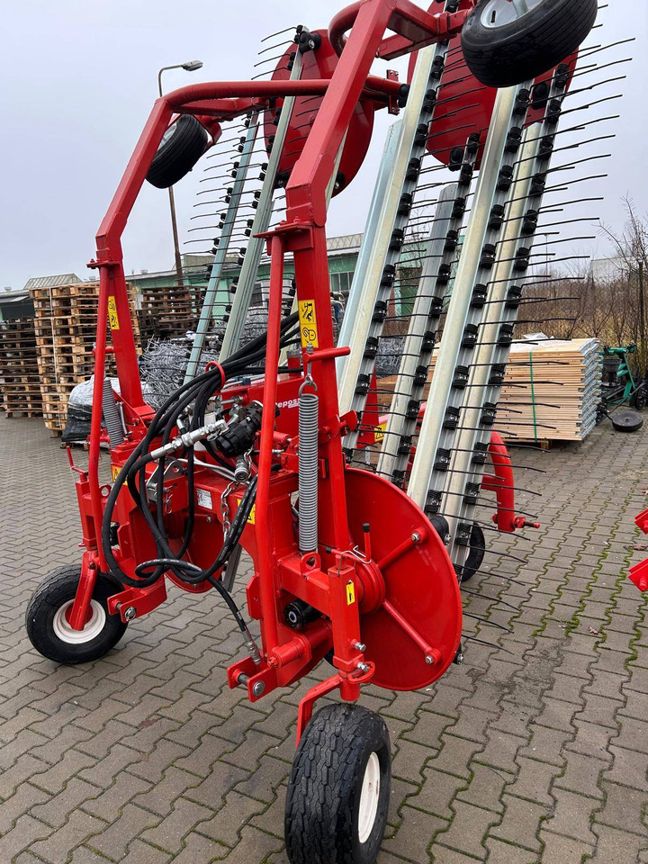 Repossi FP 6000 Big - Faneuse: photos 2 Repossi FP 6000 Big - Faneuse: photos 2