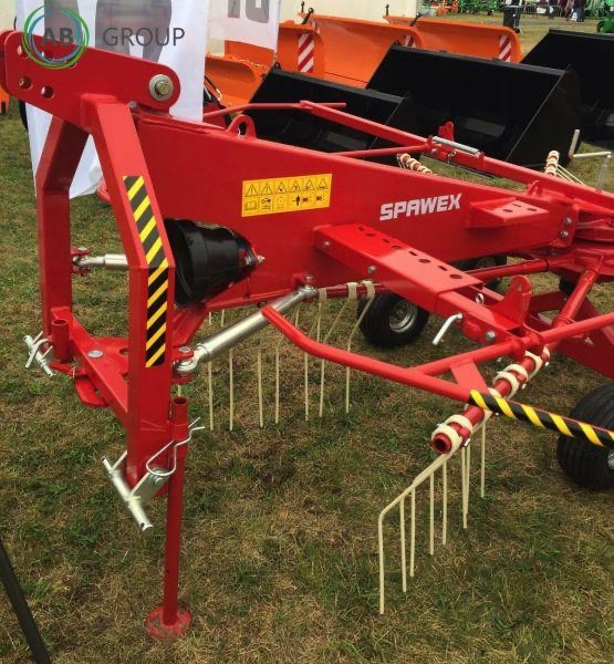 Spawex rotary rake ZG-450 - Faneuse: photos 2 Spawex rotary rake ZG-450 - Faneuse: photos 2