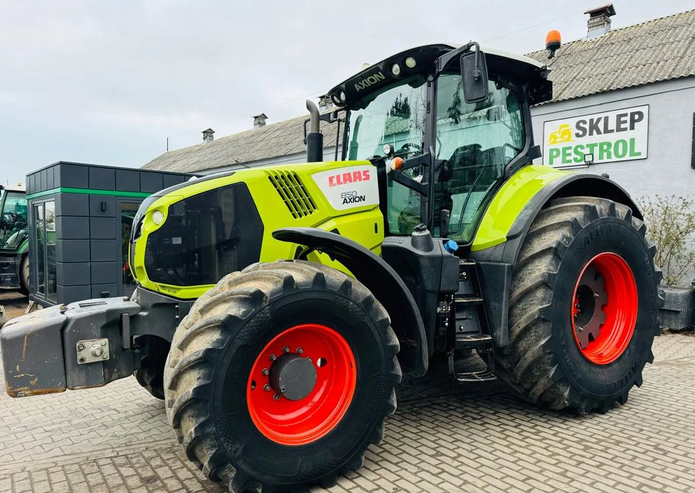 Tracteur agricole Claas Axion 850: photos 6