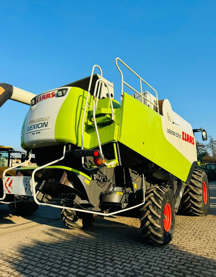 Claas Lexion 570C - Moissonneuse-batteuse: photos 5 Claas Lexion 570C - Moissonneuse-batteuse: photos 5