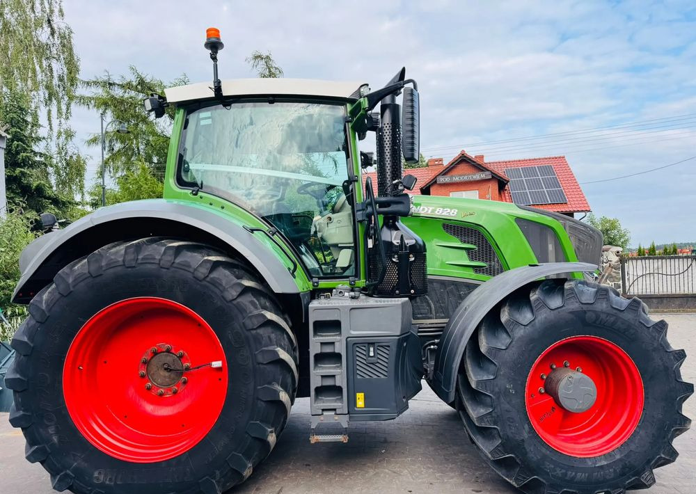 Fendt 828 Vario Profi Plus - Tracteur agricole: photos 5 Fendt 828 Vario Profi Plus - Tracteur agricole: photos 5