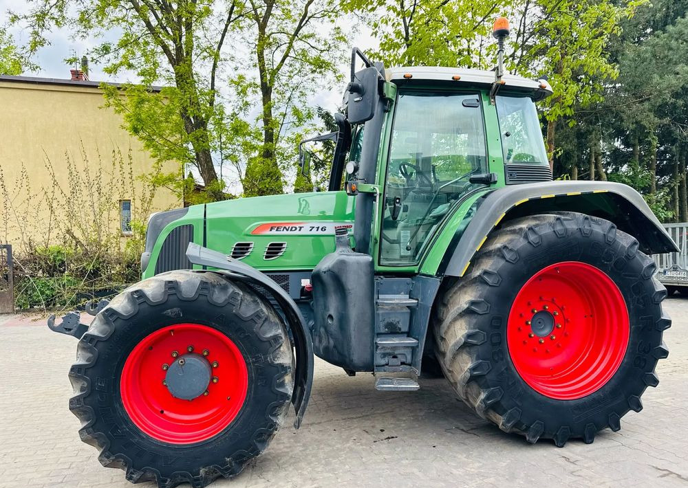 Fendt V716 ario TMS - Tracteur agricole: photos 5 Fendt V716 ario TMS - Tracteur agricole: photos 5