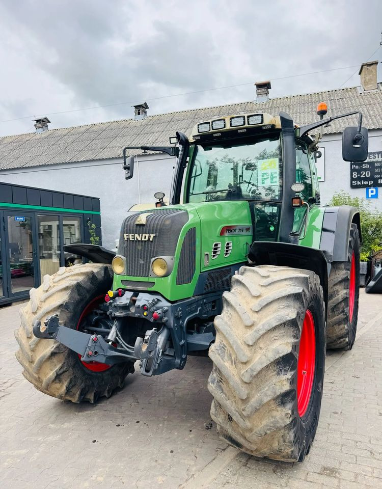 Fendt V716 ario TMS - Tracteur agricole: photos 3 Fendt V716 ario TMS - Tracteur agricole: photos 3