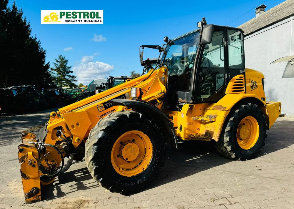 JCB TM300 - Chargeuse sur pneus télescopique: photos 1 JCB TM300 - Chargeuse sur pneus télescopique: photos 1