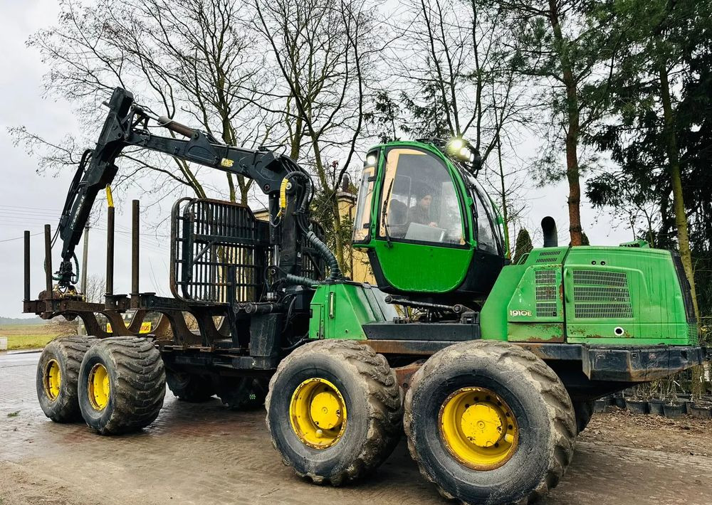 John Deere 1910E - Porteur: photos 2 John Deere 1910E - Porteur: photos 2