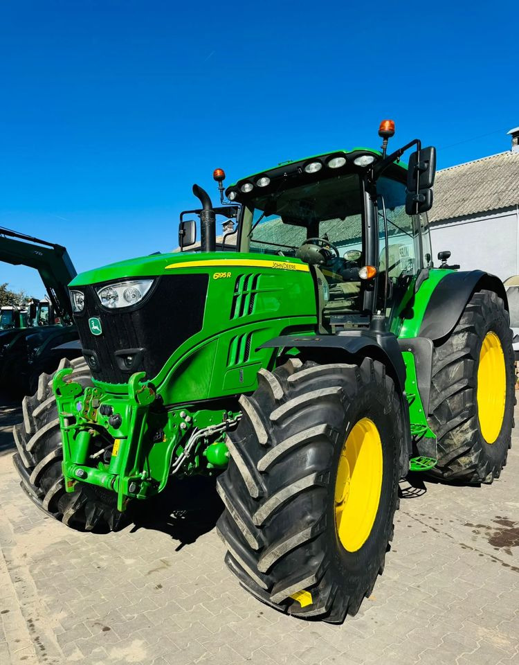 John Deere 6250R - Tracteur agricole: photos 1 John Deere 6250R - Tracteur agricole: photos 1