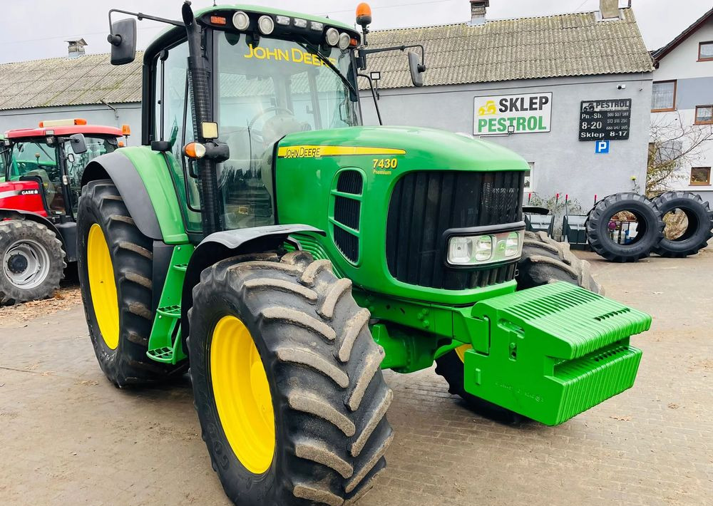 John Deere 7430 - Tracteur agricole: photos 3 John Deere 7430 - Tracteur agricole: photos 3