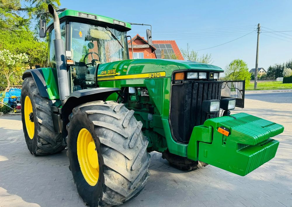 John Deere 8310 - Tracteur agricole: photos 2 John Deere 8310 - Tracteur agricole: photos 2