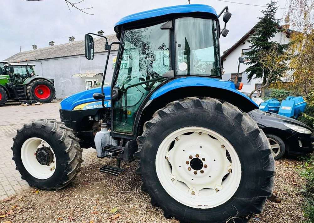 Crédit-bail de New Holland TD5050 New Holland TD5050: photos 7 Crédit-bail de New Holland TD5050 New Holland TD5050: photos 7
