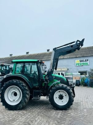 Valtra N101 - Tracteur agricole: photos 3 Valtra N101 - Tracteur agricole: photos 3