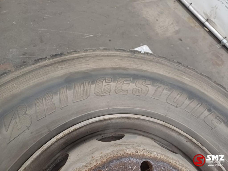 Bridgestone Occ vrachtwagenband 315/80R22.5 156/150L Bridgesto - Pneu pour Camion: photos 2 Bridgestone Occ vrachtwagenband 315/80R22.5 156/150L Bridgesto - Pneu pour Camion: photos 2