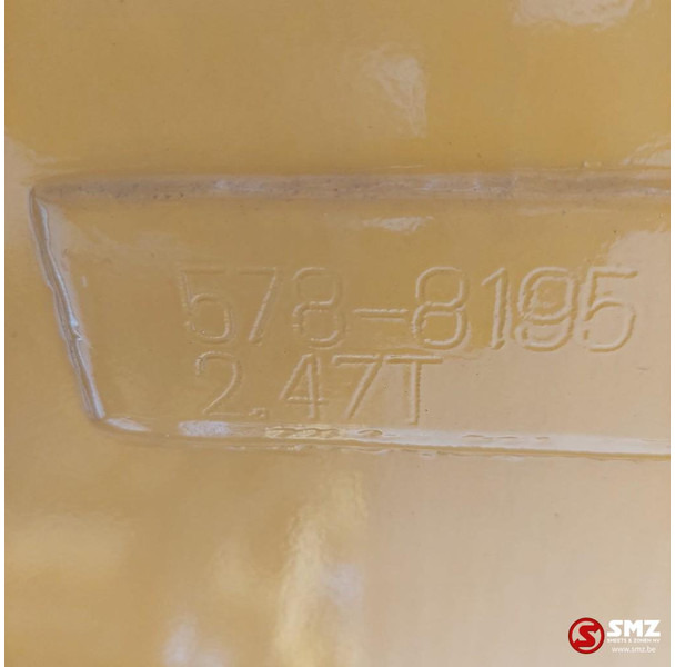 Caterpillar Counterweight 2.47T Caterpillar - Frame/ Châssis pour Matériel de manutention: photos 3 Caterpillar Counterweight 2.47T Caterpillar - Frame/ Châssis pour Matériel de manutention: photos 3