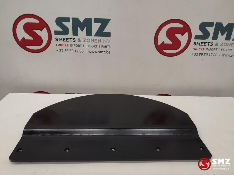 Caterpillar Swivel guard steel plate Caterpillar - Frame/ Châssis pour Matériel de manutention: photos 1 Caterpillar Swivel guard steel plate Caterpillar - Frame/ Châssis pour Matériel de manutention: photos 1