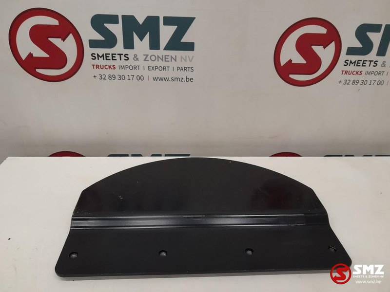 Caterpillar Swivel guard steel plate Caterpillar - Frame/ Châssis pour Matériel de manutention: photos 2 Caterpillar Swivel guard steel plate Caterpillar - Frame/ Châssis pour Matériel de manutention: photos 2