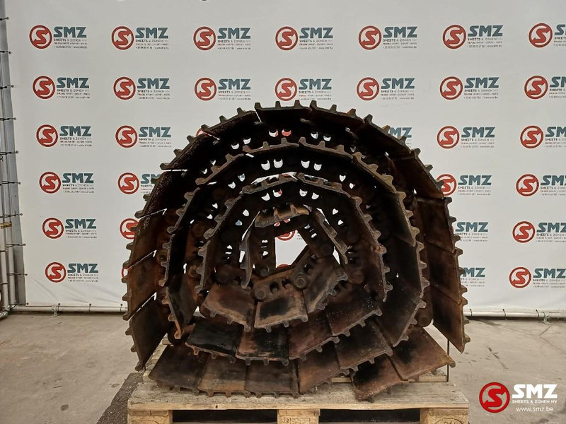 Caterpillar Track shoe + link track Caterpillar - Frame/ Châssis pour Matériel de manutention: photos 1 Caterpillar Track shoe + link track Caterpillar - Frame/ Châssis pour Matériel de manutention: photos 1