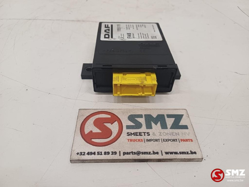 DAF Occ ECU CDS4 FAB besturingseenheid DAF - Bloc de gestion pour Camion: photos 3 DAF Occ ECU CDS4 FAB besturingseenheid DAF - Bloc de gestion pour Camion: photos 3