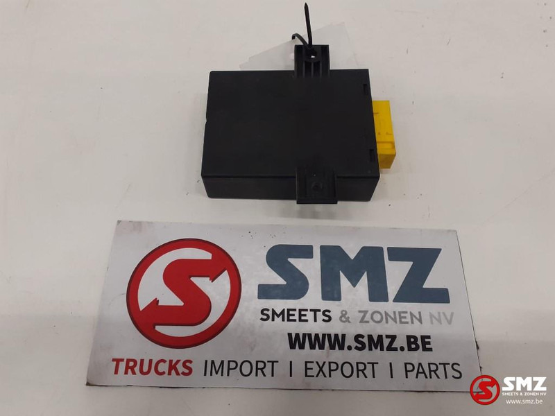 DAF Occ ECU CDS4 regeleenheid DAF - Bloc de gestion pour Camion: photos 2 DAF Occ ECU CDS4 regeleenheid DAF - Bloc de gestion pour Camion: photos 2