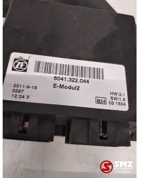 DAF Occ ECU modul 2 besturingseenheid DAF XF CF ZF604 - Bloc de gestion pour Camion: photos 2 DAF Occ ECU modul 2 besturingseenheid DAF XF CF ZF604 - Bloc de gestion pour Camion: photos 2