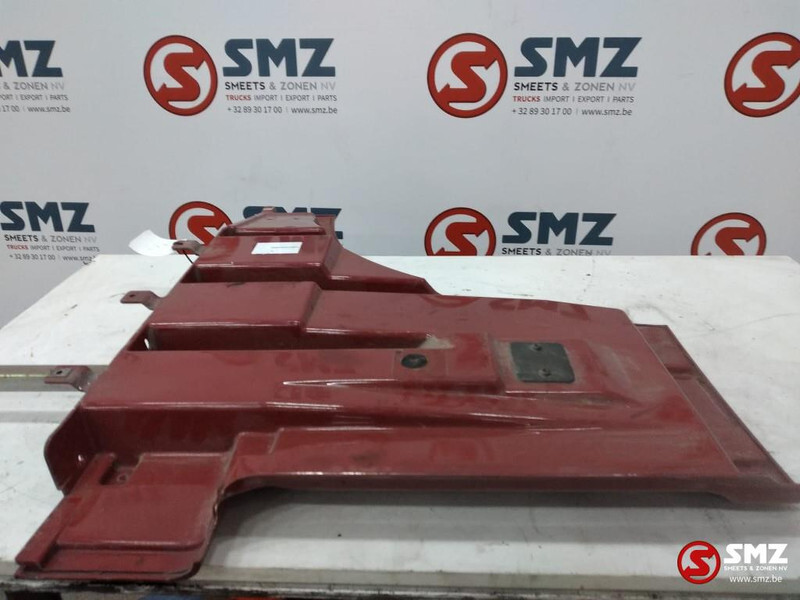DAF Occ deurverlenging links DAF XF95 1911138 - Portière et pièces pour Camion: photos 2 DAF Occ deurverlenging links DAF XF95 1911138 - Portière et pièces pour Camion: photos 2