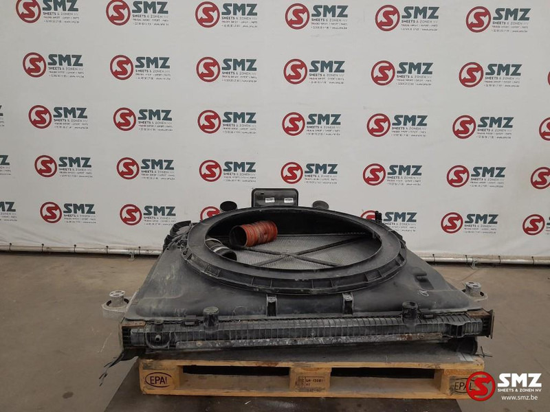 DAF Occ radiator + intercooler + expansievat DAF - Radiateur pour Camion: photos 2 DAF Occ radiator + intercooler + expansievat DAF - Radiateur pour Camion: photos 2