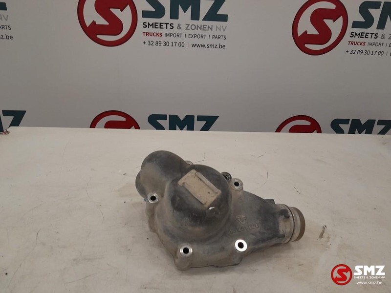 DAF Occ thermostaatbehuizing Daf XF 105 1668337 166820 - Système de refroidissement pour Camion: photos 1 DAF Occ thermostaatbehuizing Daf XF 105 1668337 166820 - Système de refroidissement pour Camion: photos 1