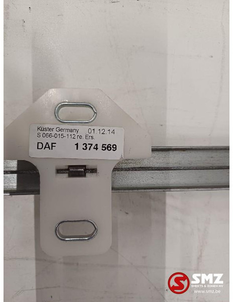 DAF Raambediening rechts daf - Portière et pièces pour Camion: photos 3 DAF Raambediening rechts daf - Portière et pièces pour Camion: photos 3