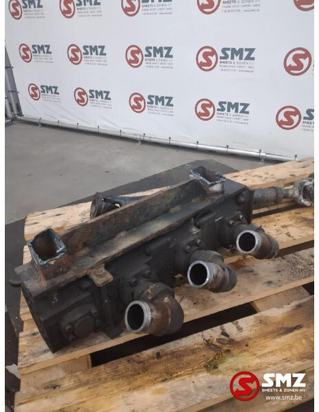 Diversen Occ Hydraulische pomp - Pompe hydraulique pour Camion: photos 2 Diversen Occ Hydraulische pomp - Pompe hydraulique pour Camion: photos 2