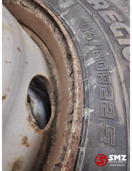 Goodyear Occ Band 315/60R22.5 Goodyear regional RHD2 - Pneu pour Camion: photos 4 Goodyear Occ Band 315/60R22.5 Goodyear regional RHD2 - Pneu pour Camion: photos 4