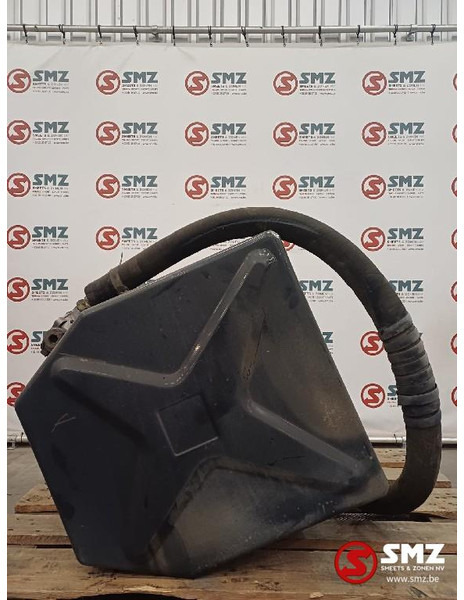 Hiab Occ hydraulische tank 200L Hiab - Réservoir hydraulique pour Camion: photos 4 Hiab Occ hydraulische tank 200L Hiab - Réservoir hydraulique pour Camion: photos 4