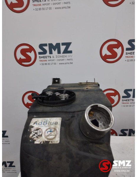 Iveco Occ AdBluetank 62L Iveco Stralis 41298228 - Système de carburant pour Camion: photos 2 Iveco Occ AdBluetank 62L Iveco Stralis 41298228 - Système de carburant pour Camion: photos 2