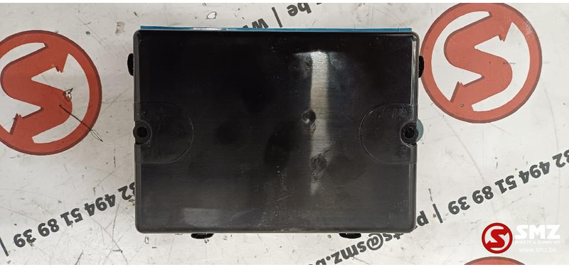 Iveco Occ ECU EM regeleenheid Iveco - Bloc de gestion pour Camion: photos 2 Iveco Occ ECU EM regeleenheid Iveco - Bloc de gestion pour Camion: photos 2