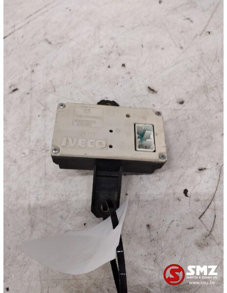 Iveco Occ ECU besturingseenheid centrale vergrendeling I - Bloc de gestion pour Camion: photos 1 Iveco Occ ECU besturingseenheid centrale vergrendeling I - Bloc de gestion pour Camion: photos 1