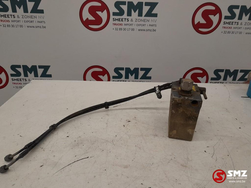 Iveco Occ cabinekantelpomp Iveco Stralis 41281222 - Frame/ Châssis pour Camion: photos 2 Iveco Occ cabinekantelpomp Iveco Stralis 41281222 - Frame/ Châssis pour Camion: photos 2