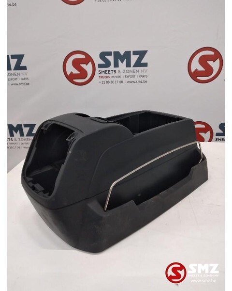 MAN Occ Cabinedelen divers MAN TGX 81617016327 - Cabine et intérieur pour Camion: photos 1 MAN Occ Cabinedelen divers MAN TGX 81617016327 - Cabine et intérieur pour Camion: photos 1