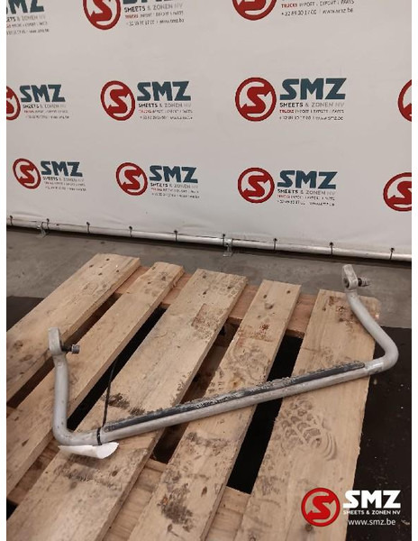 MAN Occ bumpertrap MAN - Pare-chocs pour Camion: photos 1 MAN Occ bumpertrap MAN - Pare-chocs pour Camion: photos 1