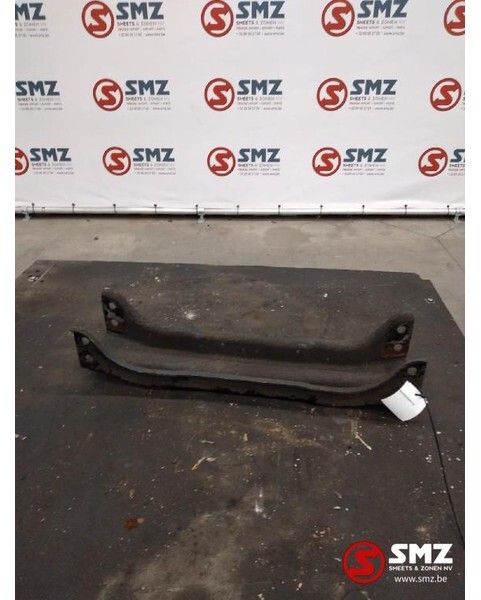 MAN Occ dwarsbalk MAN TGA 81412800055 - Pare-chocs pour Camion: photos 2 MAN Occ dwarsbalk MAN TGA 81412800055 - Pare-chocs pour Camion: photos 2