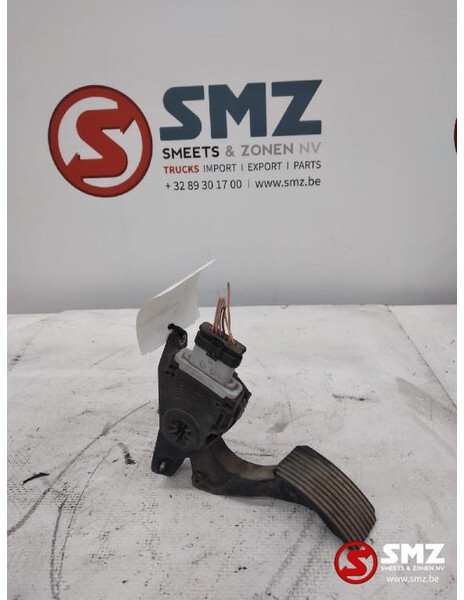 MAN Occ gaspedaal MAN TGX 81259706103 - Cabine et intérieur pour Camion: photos 1 MAN Occ gaspedaal MAN TGX 81259706103 - Cabine et intérieur pour Camion: photos 1