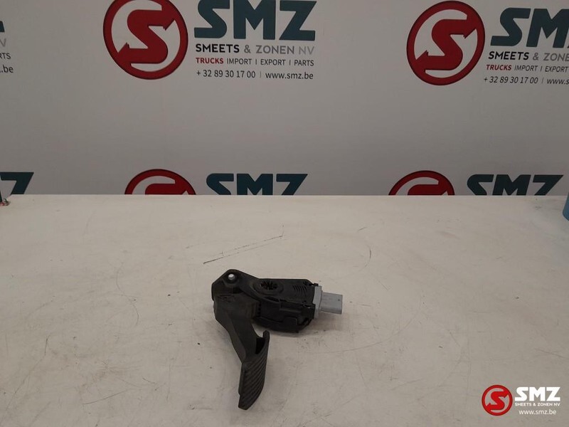 MAN Occ gaspedaal + sensor MAN TGX 81259706103 - Cabine et intérieur pour Camion: photos 1 MAN Occ gaspedaal + sensor MAN TGX 81259706103 - Cabine et intérieur pour Camion: photos 1