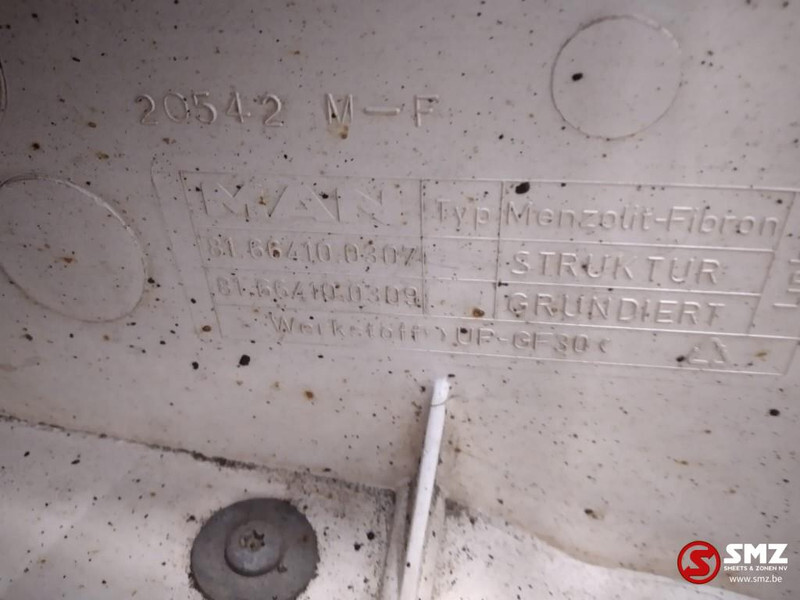 MAN Occ spatbord links MAN TGX 81664100307 81612100462 - Carrosserie et extérieur pour Camion: photos 4 MAN Occ spatbord links MAN TGX 81664100307 81612100462 - Carrosserie et extérieur pour Camion: photos 4