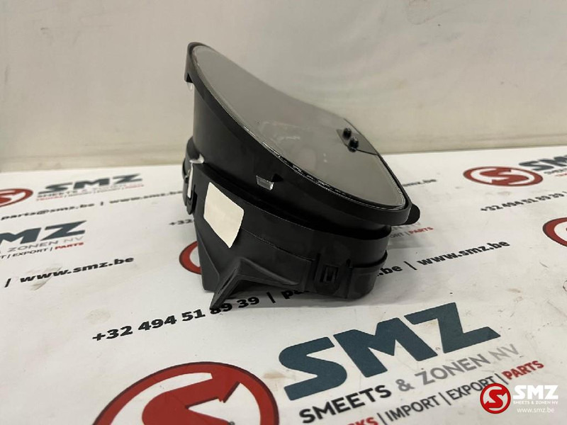 Mercedes-Benz Instrumentenpaneel mercedes sprinter W903 W904 - Panel de instrumentos pour Camion: photos 3 Mercedes-Benz Instrumentenpaneel mercedes sprinter W903 W904 - Panel de instrumentos pour Camion: photos 3