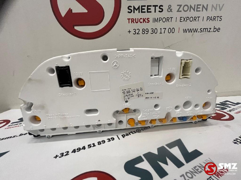 Mercedes-Benz Instrumentenpaneel mercedes vito a0005428401 - Panel de instrumentos pour Voiture: photos 3 Mercedes-Benz Instrumentenpaneel mercedes vito a0005428401 - Panel de instrumentos pour Voiture: photos 3