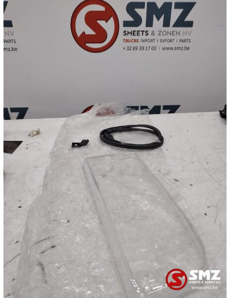 Mercedes-Benz Koplamp rechts mercedes axor a0008264310 - Feu avant pour Camion: photos 1 Mercedes-Benz Koplamp rechts mercedes axor a0008264310 - Feu avant pour Camion: photos 1