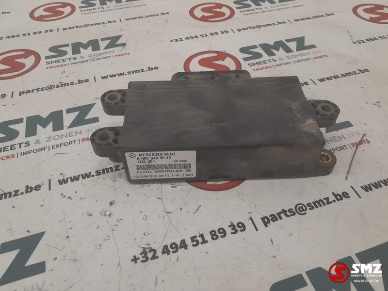 Mercedes-Benz Occ ECU AdBlue regeleenheid Mercedes - Bloc de gestion pour Camion: photos 2 Mercedes-Benz Occ ECU AdBlue regeleenheid Mercedes - Bloc de gestion pour Camion: photos 2