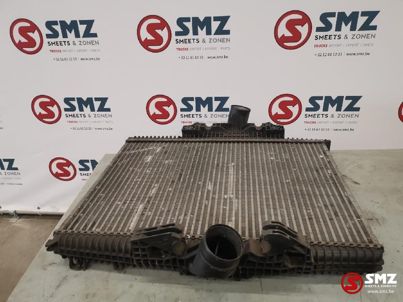Mercedes-Benz Occ Intercooler Mercedes Axor - Intercooler pour Camion: photos 2 Mercedes-Benz Occ Intercooler Mercedes Axor - Intercooler pour Camion: photos 2