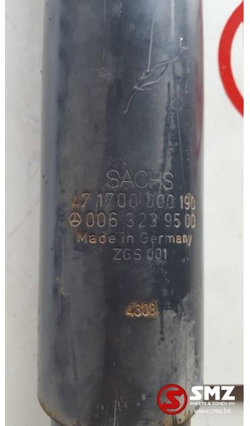 Mercedes-Benz Occ Schokdemper Mercedes Actros MP2 - Amortisseurs pour Camion: photos 2 Mercedes-Benz Occ Schokdemper Mercedes Actros MP2 - Amortisseurs pour Camion: photos 2