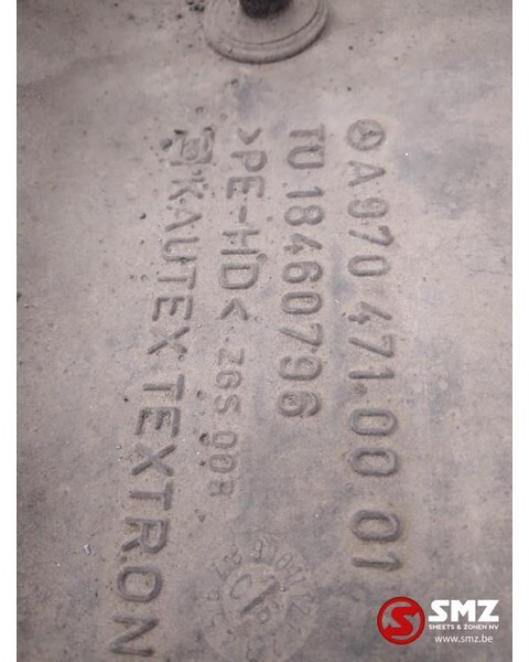 Mercedes-Benz Occ brandstoftank 125L Mercedes Atego A9704710001 - Réservoir de carburant pour Camion: photos 5 Mercedes-Benz Occ brandstoftank 125L Mercedes Atego A9704710001 - Réservoir de carburant pour Camion: photos 5