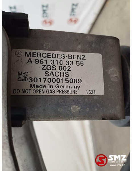Mercedes-Benz Occ cabine ophanging Mercedes - Suspension de cabine pour Camion: photos 5 Mercedes-Benz Occ cabine ophanging Mercedes - Suspension de cabine pour Camion: photos 5