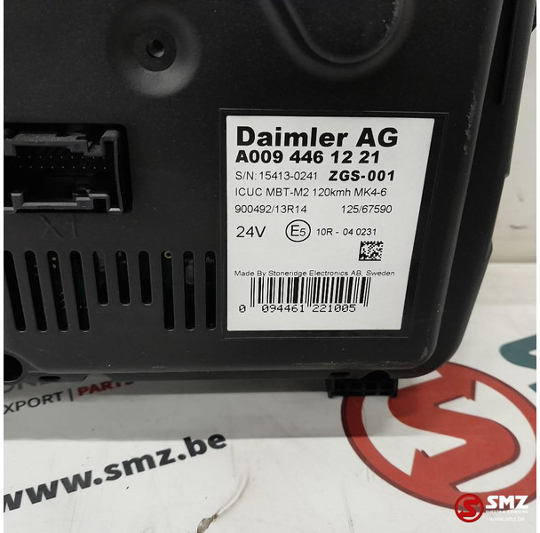 Mercedes-Benz Occ instrumentenpaneel Mercedes - Panel de instrumentos pour Camion: photos 3 Mercedes-Benz Occ instrumentenpaneel Mercedes - Panel de instrumentos pour Camion: photos 3